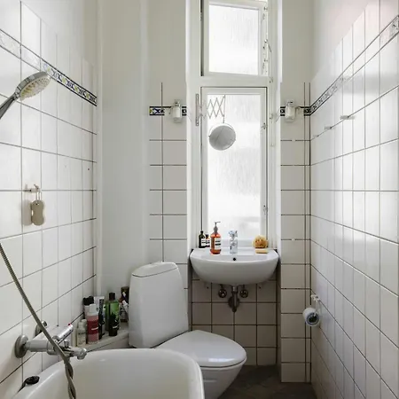 Elegant W Sea Views And Access Хеллеруп